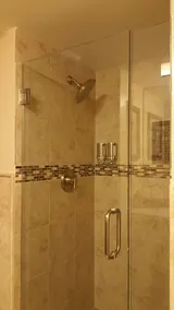 Live large vacation home-5 bedrooms/3 bath. 1 mile to Disney Parking Tram - Image 5