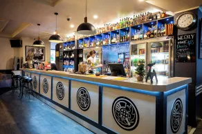 Caledonian Hotel Echuca - Image 2