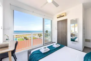 Ayia Thekla Seafront Villa Dagi - Image 5