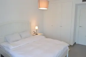 Great apartment with a private parking - Image 5