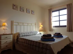 Spacious Family Villa, Private Heated Swimming Pool & Superfast Fibre Internet - Image 4