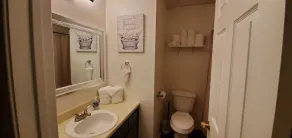 Duplex near Downtown & Austin-Bergstrom Airport  - Image 3