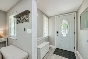Fun City Haven Spacious Retreat in Fresno - Image 2