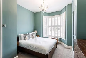 Modern and Spacious Colliers Wood Home - Image 5