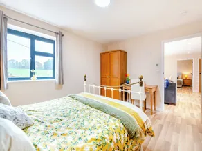 2 bedroom accommodation in Matfield - Image 5