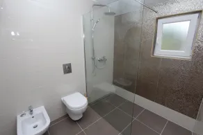 SORRISO One-Bedroom Apartment - Image 4