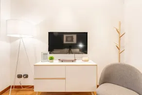 Easylife - Elegant three-room apartment in the Porta Venezia area - Image 2