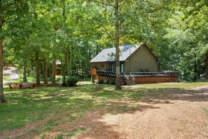 Kentucky Lake Retreat - Image 5