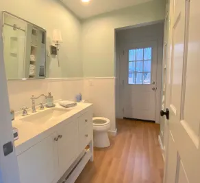 Renovated cabin / beach access / 1+ acre of woods - Image 5