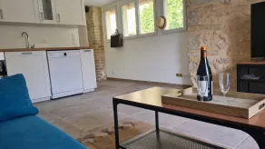 New rental in the heart of the village near Avignon - Image 5