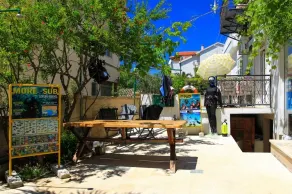 Studio flat with balcony and sea view Makarska (AS-15200-a) - Image 5