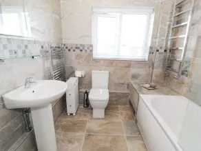 DRWS Y GORLAN, romantic, country holiday cottage in Llanerchymedd - Image 3