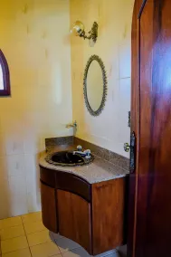 CINEMATIC COUNTRY HOUSE - Image 4