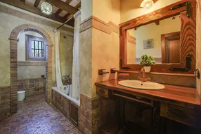 Holiday Home ‘La Cazuela’ with Mountain View, Pool, Garden & Terraces - Image 2