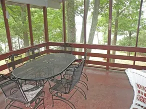 \"Glendalough\"<br>Weite Wasser- und Bergblicke, privater Rückzugsort! Free Wifi, Whirlpool, Billardtisch, Schlafmöglichkeiten für 16! - Image 2