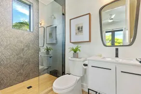 Beautiful designer luxury home with Golf Cart, Bikes, Pool and Spa, Rooftop! - Image 3