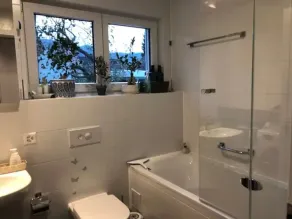 Schweizisk lille hus - roligt og solrige beliggenhed - Image 2