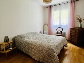 Cambo-les-Bains: Ruhige T2 Wohnung mit Terrasse, Parkplatz, Internet - Image 3