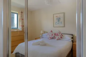 HARBOUR VIEW, family friendly, country holiday cottage in West Bay - Image 5