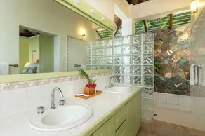 Villa Splendore: The Ideal Getaway with Pool, Spa, A/C, and Close to All Cruz Bay Has to Offer - Image 2