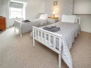 2 chambres à coucher à Easter Ross - Image 5