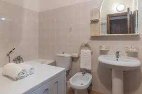 Villa 'Mannu' con terrazza privata e aria condizionata - Image 3