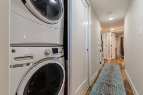 Classy 2BR Apt / H St / Union Market / La Cosecha / Parkering - Image 3