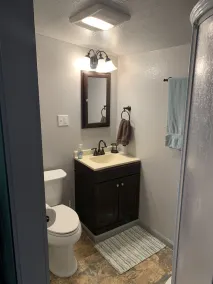 We invite you to come stay at the Rayburn Retreat on Sam Rayburn Reservoir - Image 3