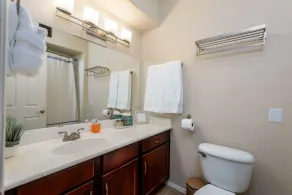 Villa Acacia 2 Bedroom Condo by RedAwning - Image 3