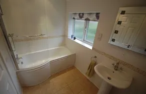 Charming Village house in Bramhall near Manchester - Image 2