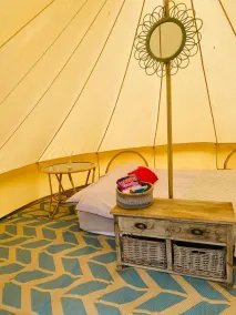 Bell Tent , Carreglwyd Estate, Anglesey - Image 4