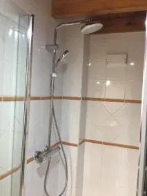 STUDIO POUR 2-4 PERSONNES À VIELHA. VALLE DE ARÁN - Image 3
