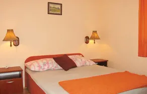 2 Bedroom Cozy Home In Bosiljevo - Image 4