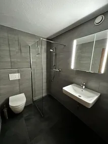 MP24 Ski in, out apartment on slopes with indoor private parking space - Image 3