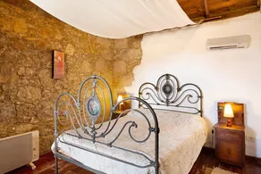 Villa « Casa Rural Pepita la de las Flores » avec piscine, terrasse et Wi-Fi - Image 4
