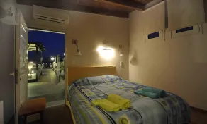 SEAVIEW ROOFTOP APPARTMENT - Image 4