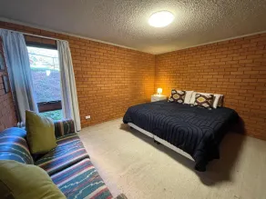 Stunning lake views. Cosy three bed apartment. Great in winter or summer. - Image 5