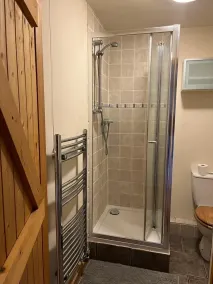 Granero-Balcón-Baño privado con ducha-2 Storey Annex - Image 3