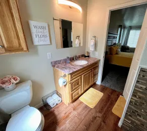 ★Entire House♥Pickle-ball★BBQ★WiFi/Arcade/Games★Basketball★Volleyball★Fire Pit - Image 5