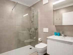 Dejlig lejlighed for 4 personer med WIFI, TV, balkon og kæledyr tilladt - Image 5