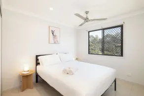Smart Suites Self Check-in Apartments - Rocklea Station S - Image 4