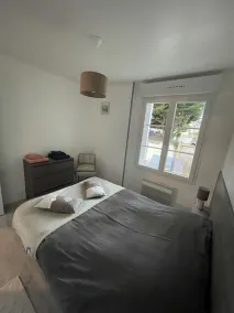 Appartement à 150 m de la plage avec grande terrasse et  jardin clôturé. - Image 4