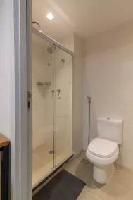Modern Studio in Lapa With Pool and gym R1205 - Image 3
