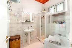 Nina Apartment - Image 2