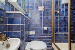 Compact apartment in central London - Image 2