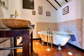 Nice Apartment in South Scarle, No Deposit - Image 2