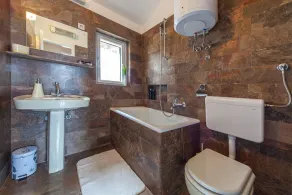 5 Bedroom Villa, Pool, Sea Views, Baska Voda - Image 4