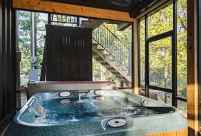 Unique Shipping Container w/ Hot Tub & Lake Views - Image 2