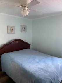 Spacious Cottage Close to Beach - Image 4