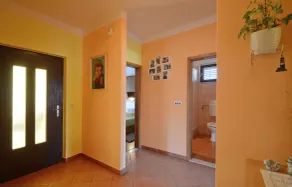 Gorgeous Apartment In Racisce With House Sea View - Image 2
